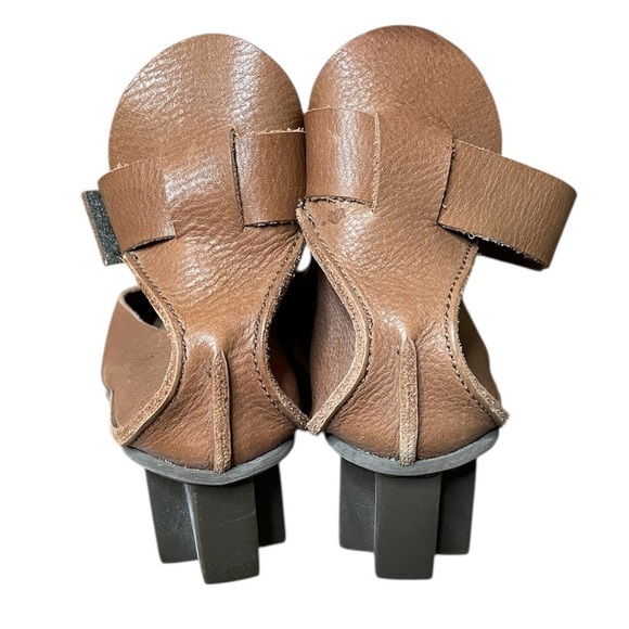 Trippen Carol Wedge Pumps in Brown Size 40/ US 9 Woman’s Ankle Straps - Picture 12 of 15
